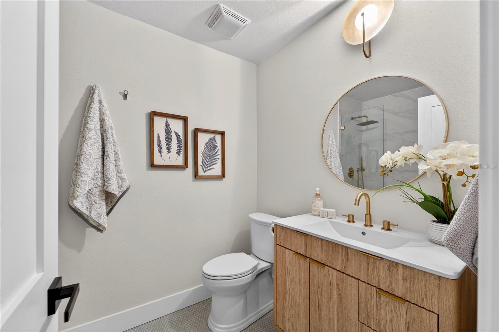 LAKEWOOD ESTATES SEC D - Residential