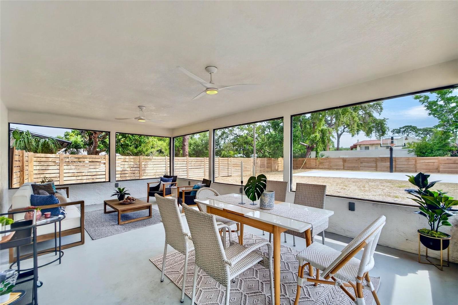 LAKEWOOD ESTATES SEC D - Residential