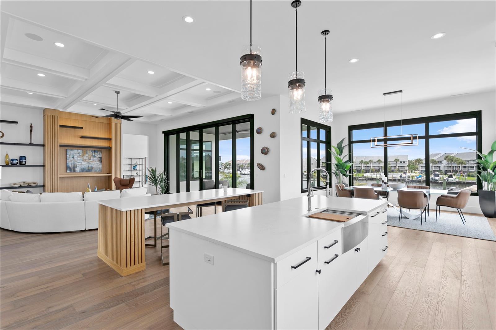 TIERRA VERDE UNIT 1 4TH REP - Residential