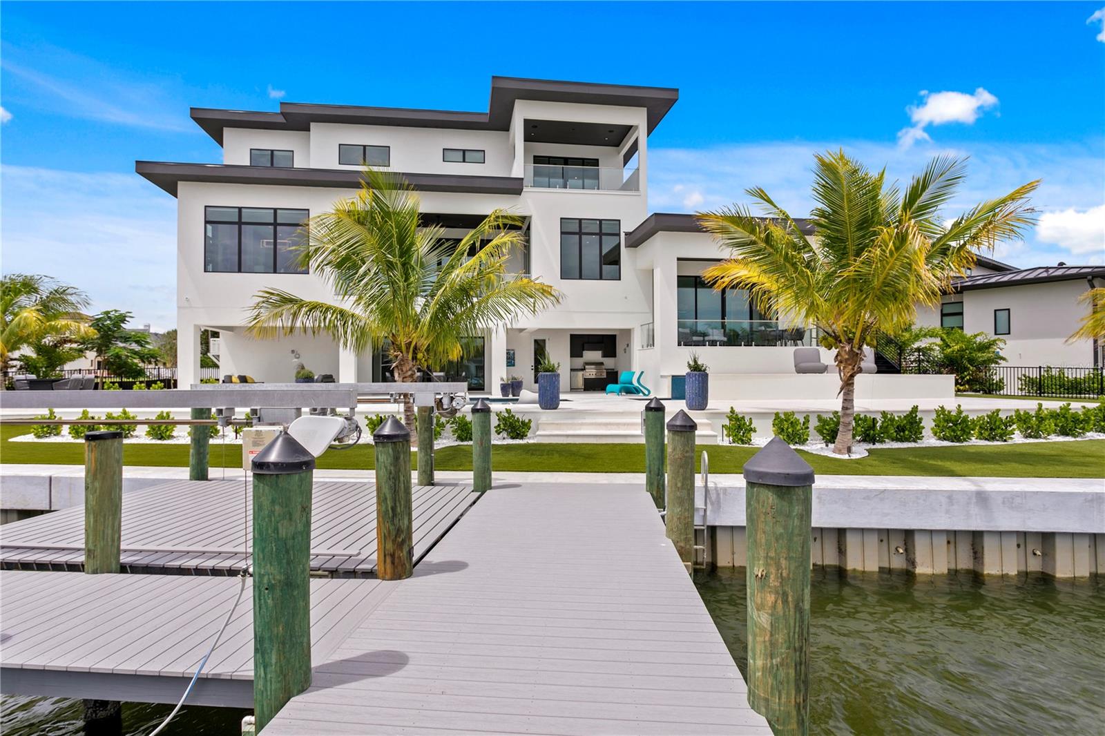 TIERRA VERDE UNIT 1 4TH REP - Residential