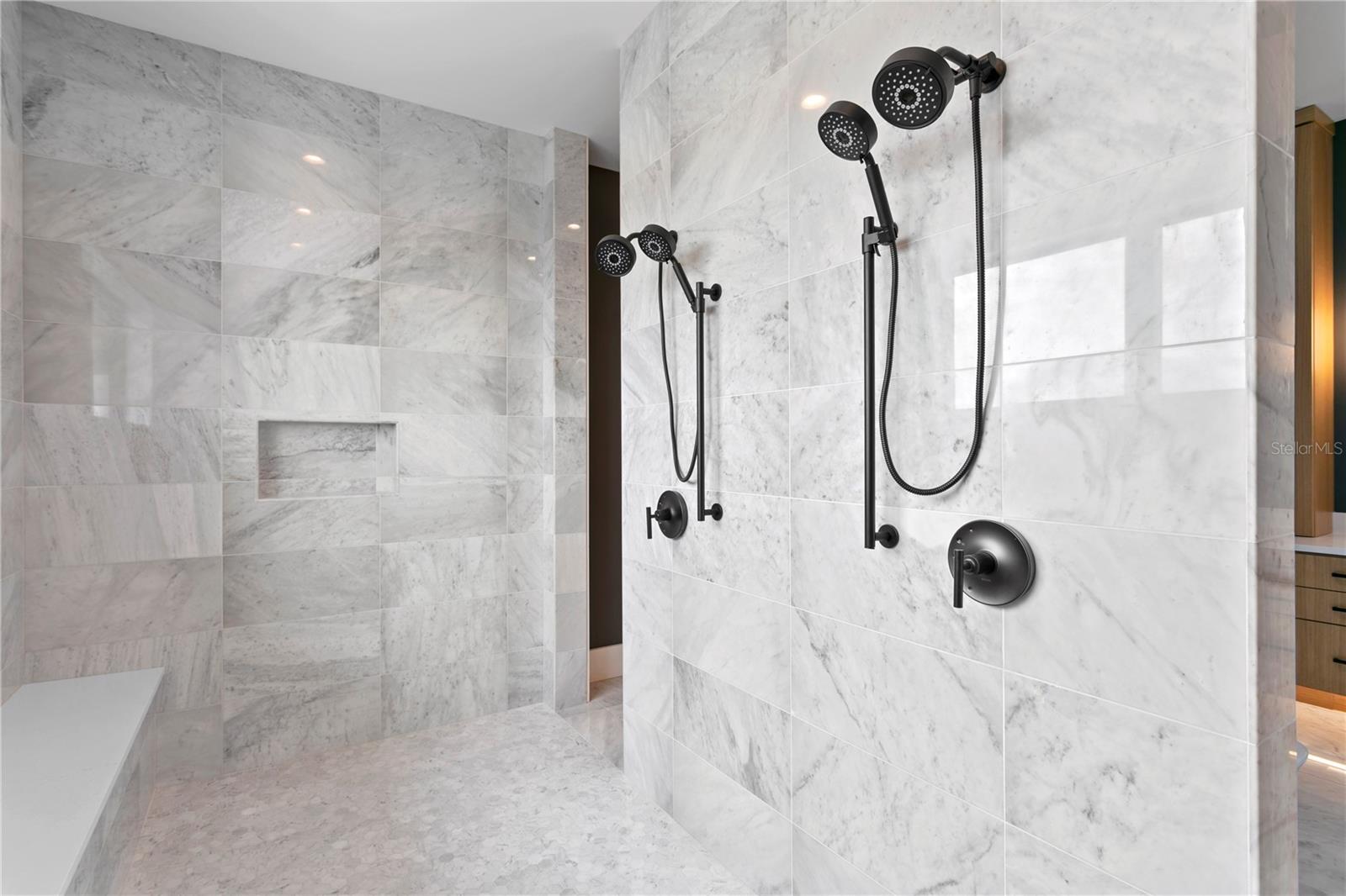 TIERRA VERDE UNIT 1 4TH REP - Residential