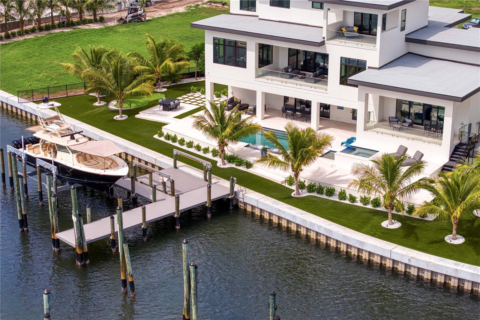 TIERRA VERDE UNIT 1 4TH REP - Residential