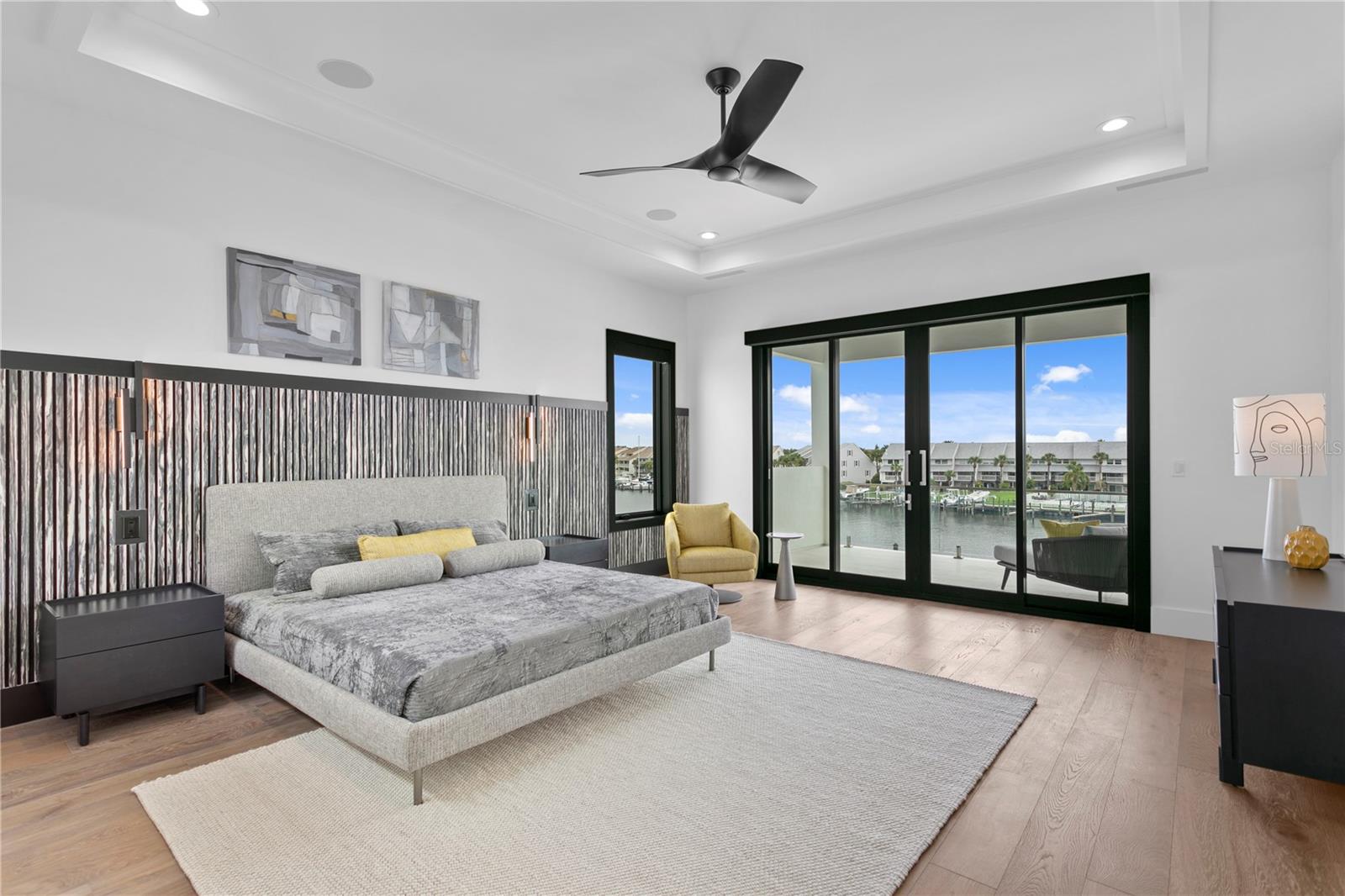TIERRA VERDE UNIT 1 4TH REP - Residential