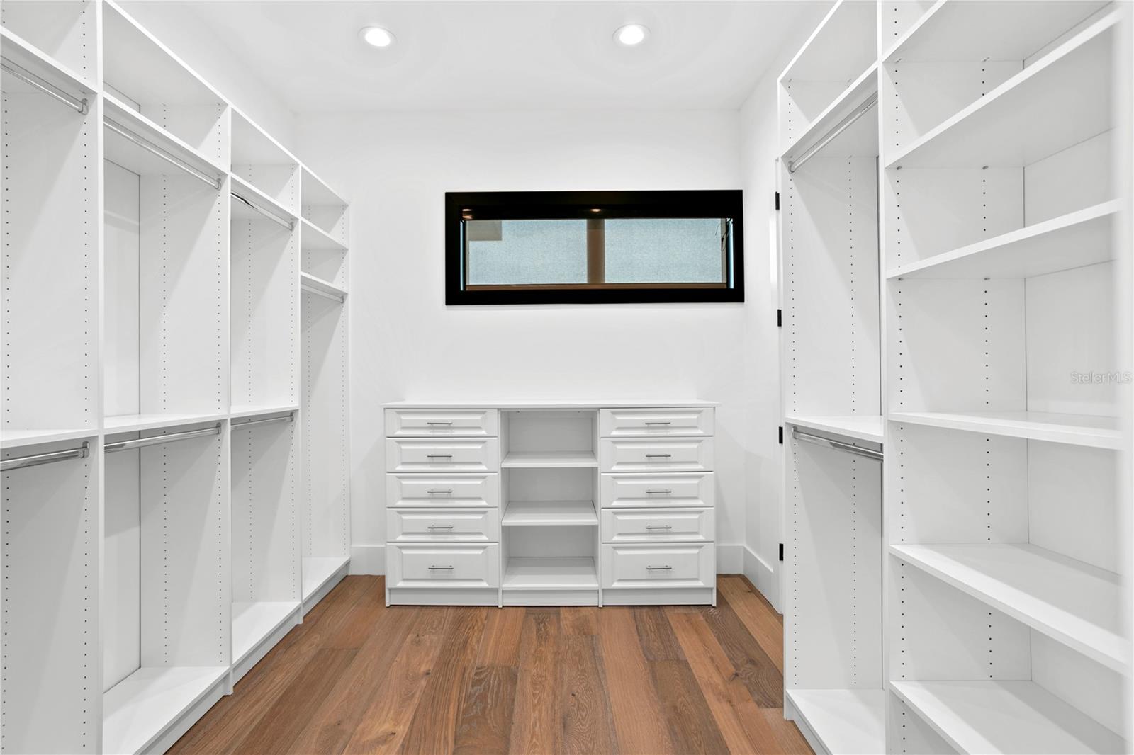 TIERRA VERDE UNIT 1 4TH REP - Residential