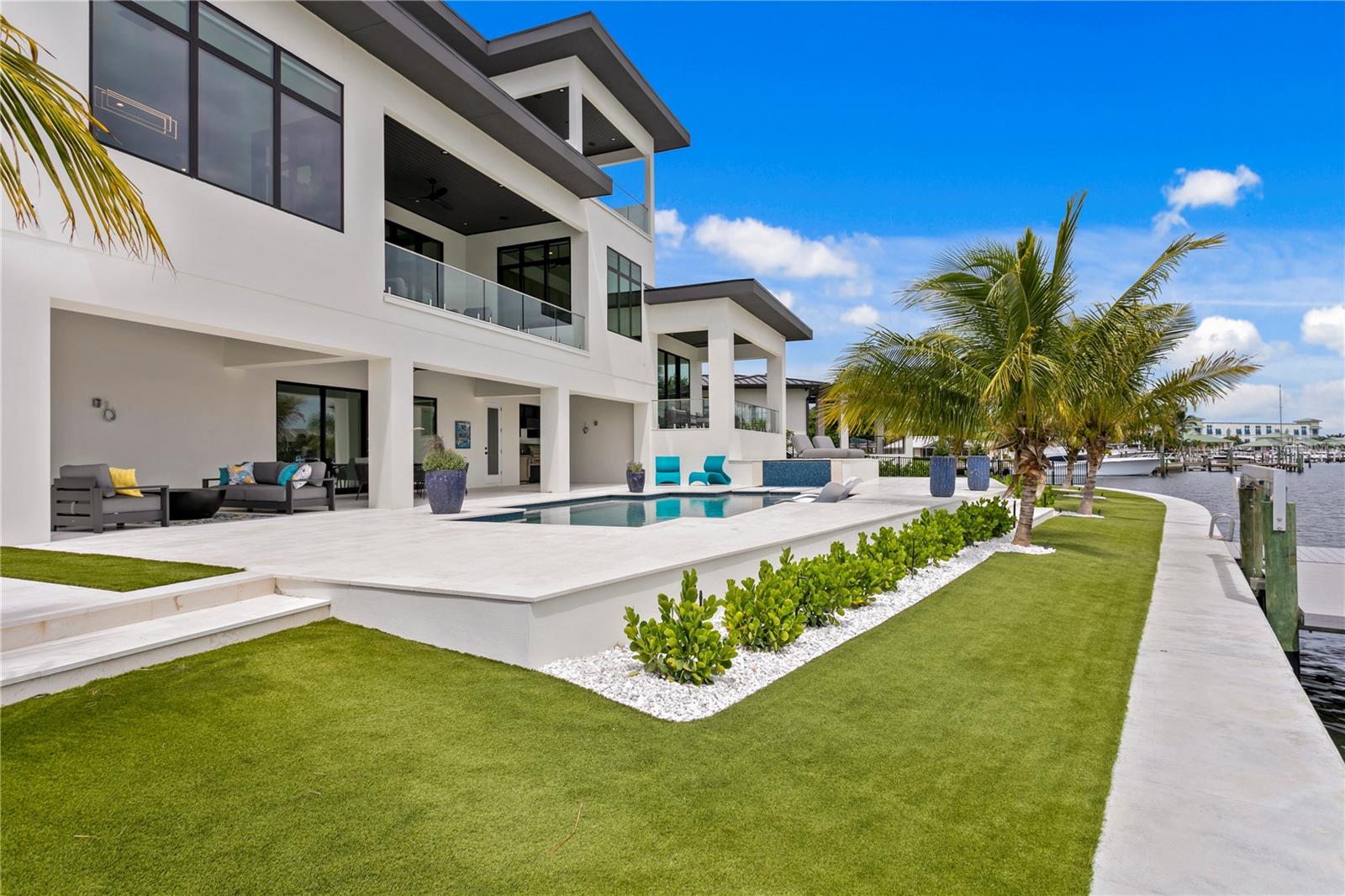 TIERRA VERDE UNIT 1 4TH REP - Residential