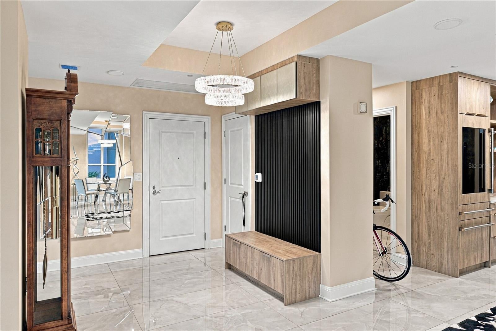450 KNIGHTS RUN AVENUE 405