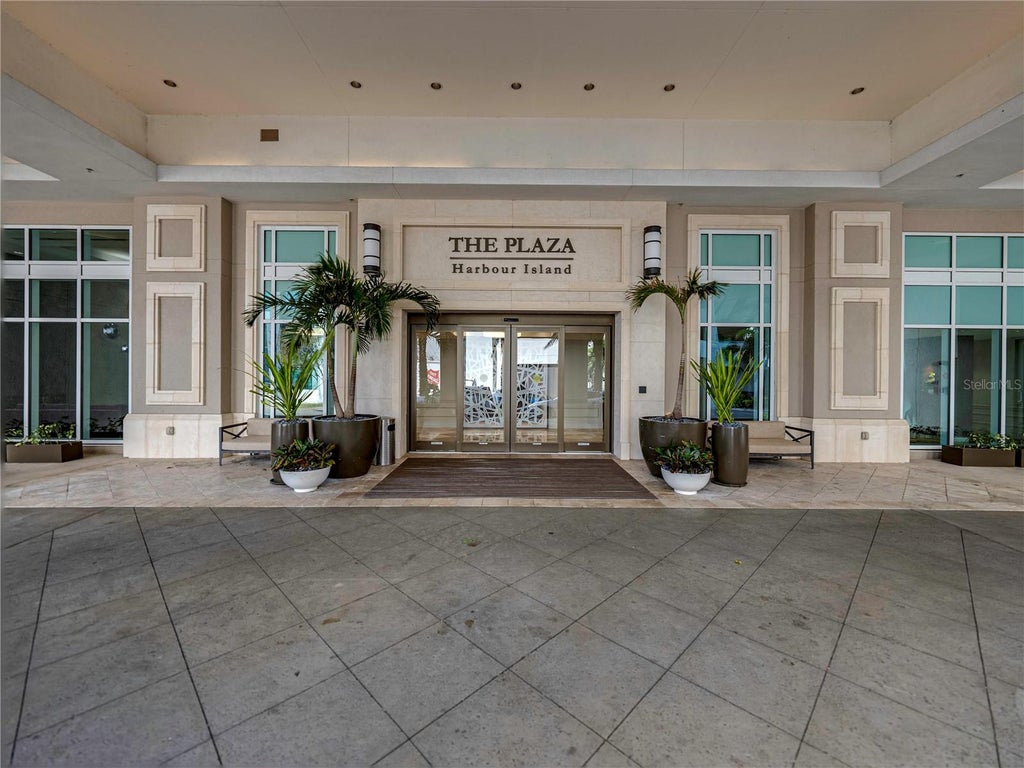 Photo of 450 Knights Run Avenue #405, Tampa, FL 33602 (MLS # TB8557097)
