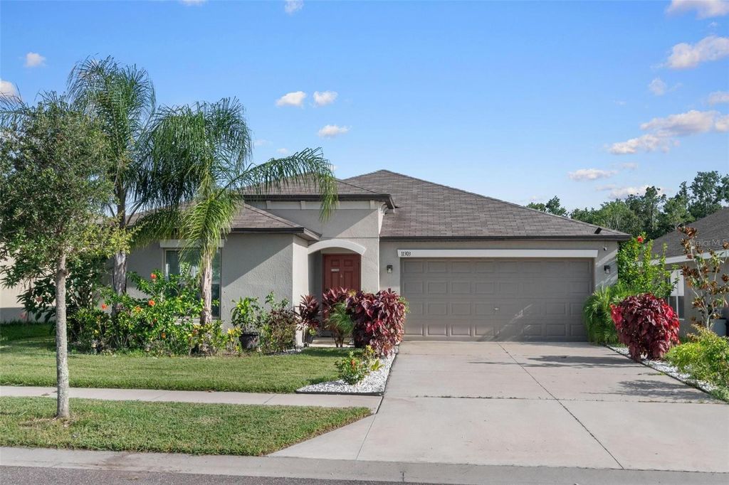 Photo of 11303 Misty Moss Drive, Wimauma, FL 33598 (MLS # TB8403919)