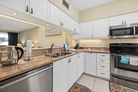 2012 Harbourside Drive 2102, Longboat Key, FL 34228