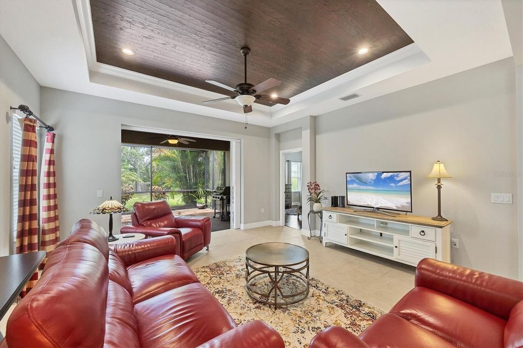 Photo of 6964 White Willow Court, Sarasota, FL 34243 (MLS # A4660920)