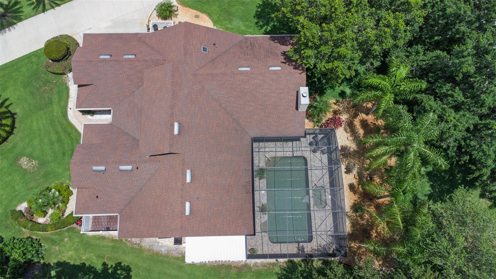 3 PINE MEADOW COURT