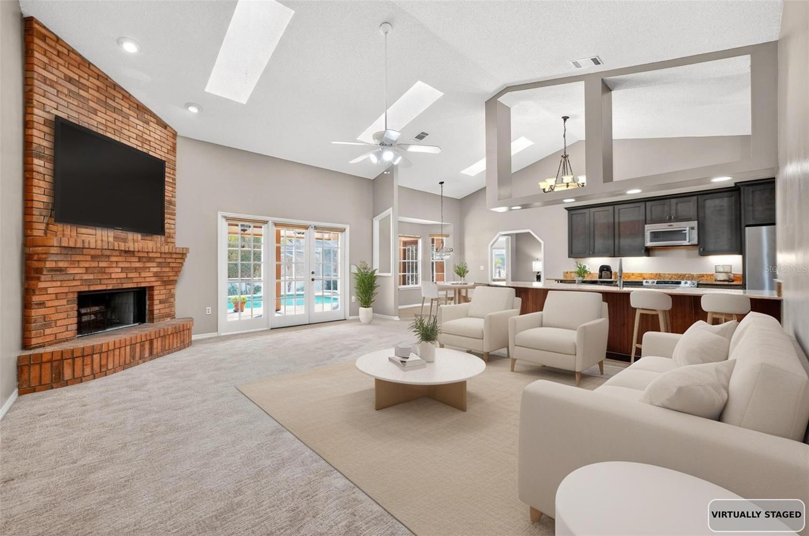 WINDERWOOD - Residential