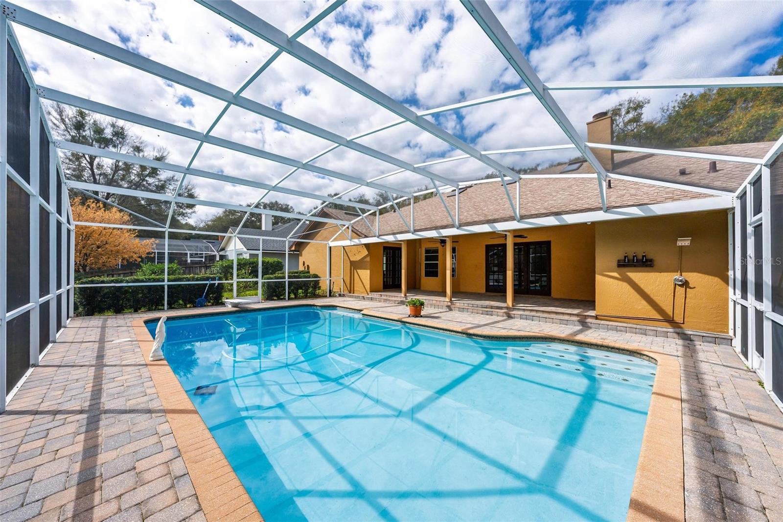 WINDERWOOD - Residential