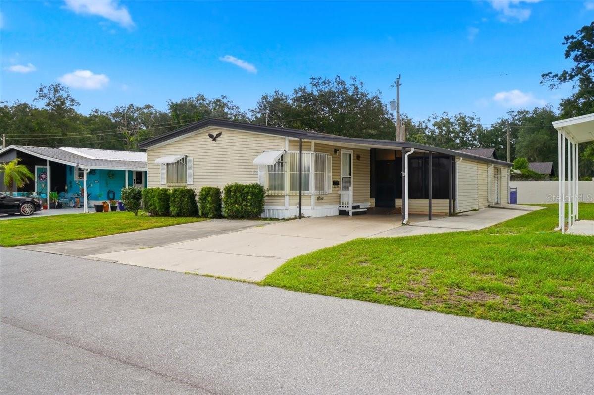 1794 FOX HILL DRIVE