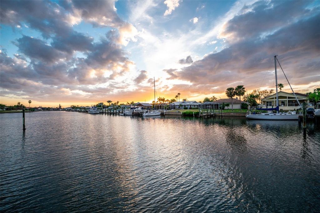 Photo of 918 Shagos Drive, Apollo Beach, FL 33572 (MLS # TB8482193)