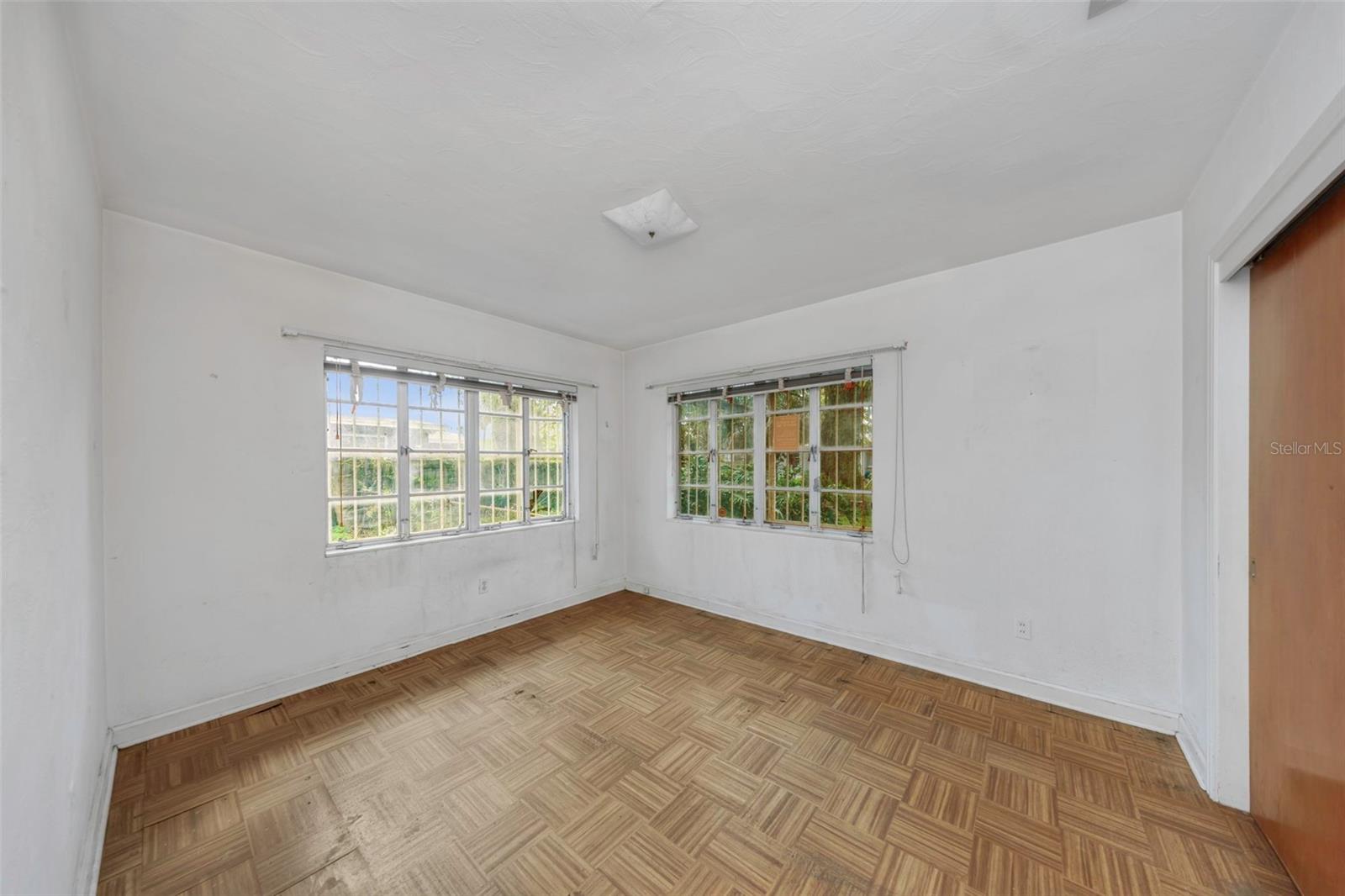 PARK VIEW SUB - Residential