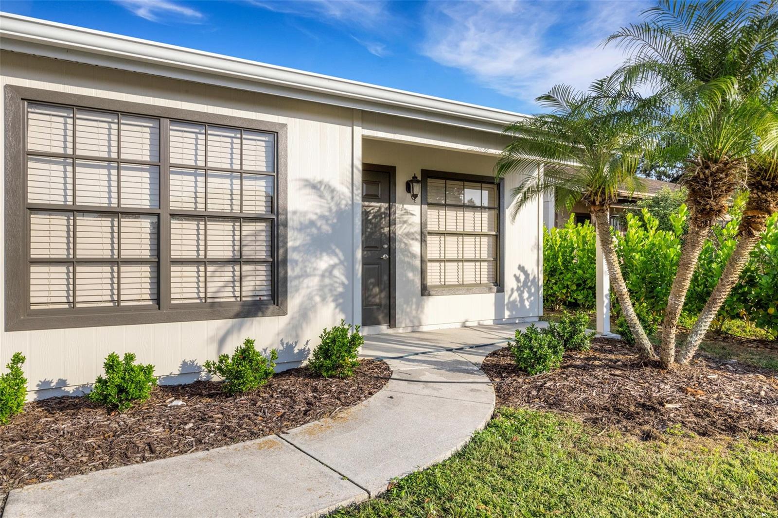 1550 N POMPANO AVENUE