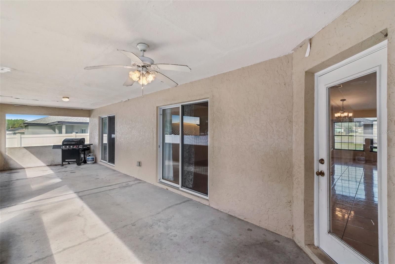 MARION OAKS UN 10 - Residential Lease