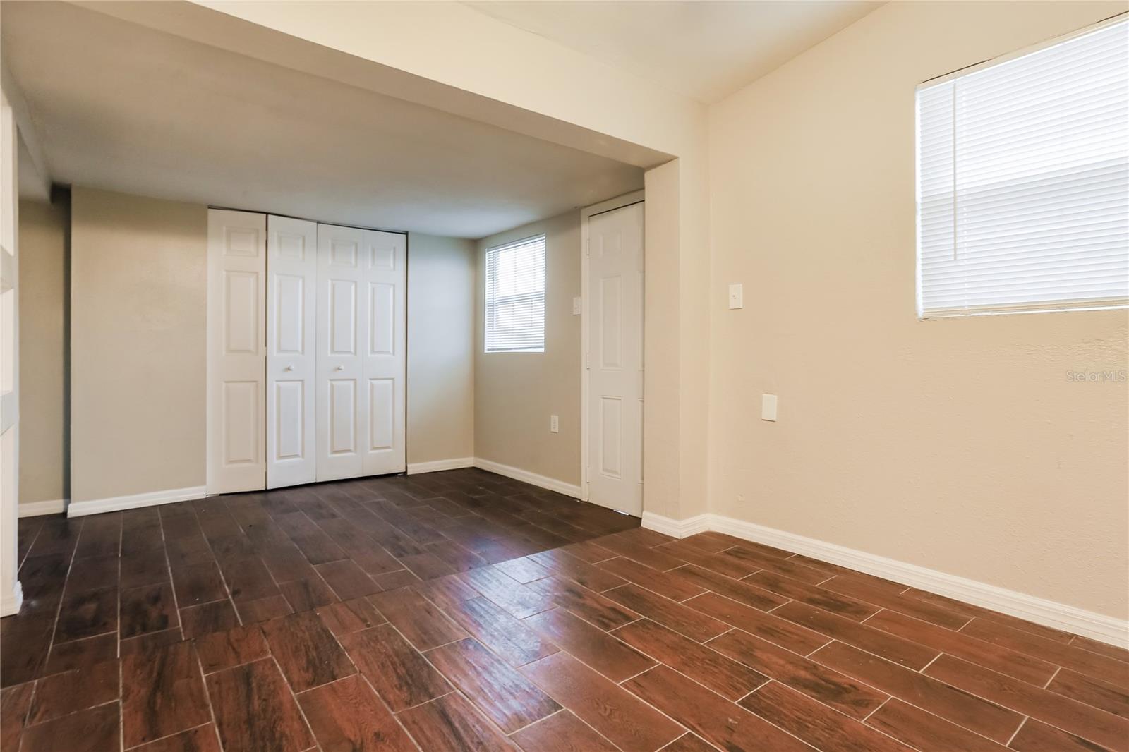 SOUTHRIDGE - Residential Lease