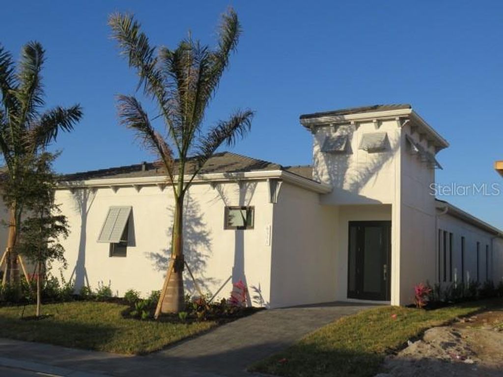 Photo of 6311 Pigeon Plum Way, Bradenton, FL 34210 (MLS # A4675513)