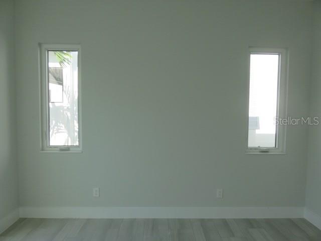 AQUA LAGOON - Residential Lease