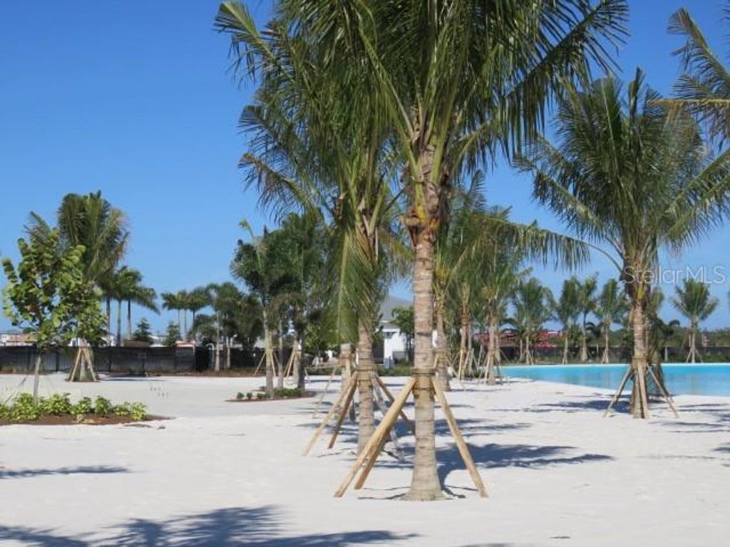 Photo of 6311 Pigeon Plum Way, Bradenton, FL 34210 (MLS # A4675513)