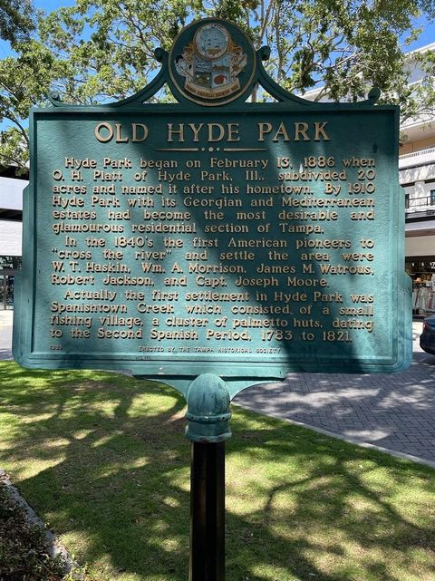 A home in TAMPA