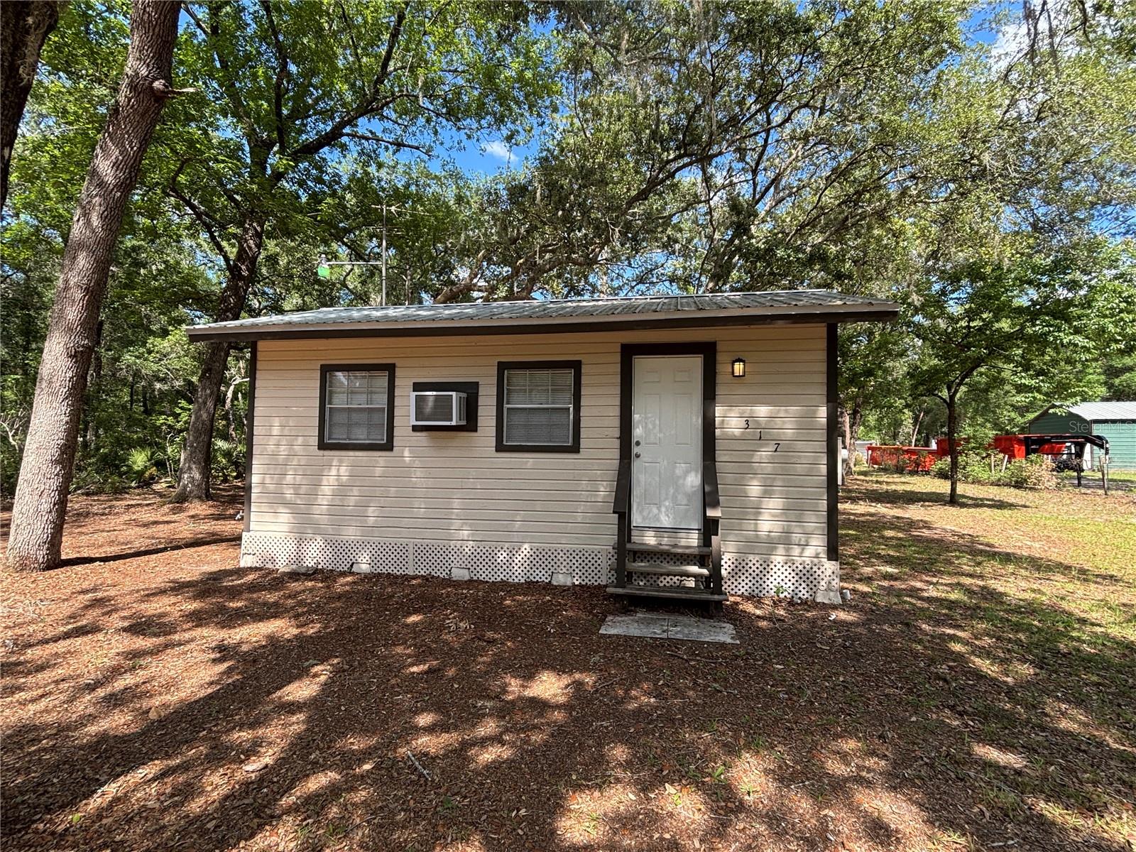 OLD BUCK - Residential