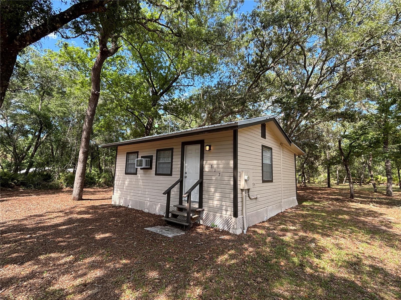 OLD BUCK - Residential