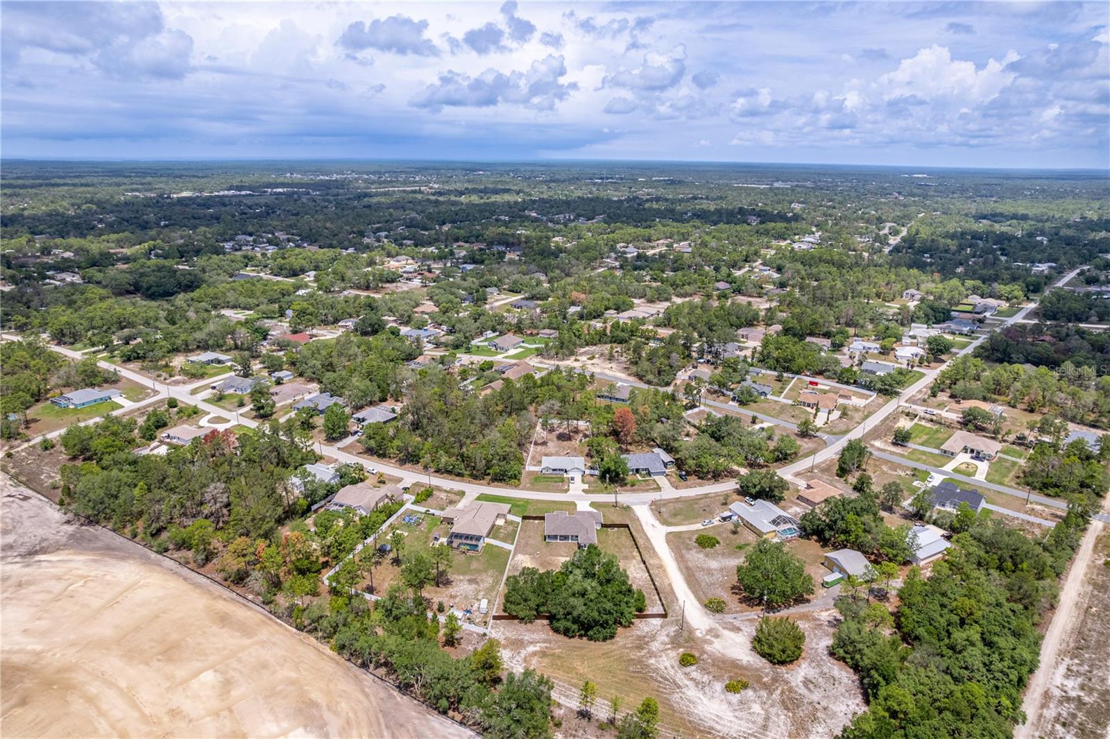 ROYAL HIGHLANDS - Residential