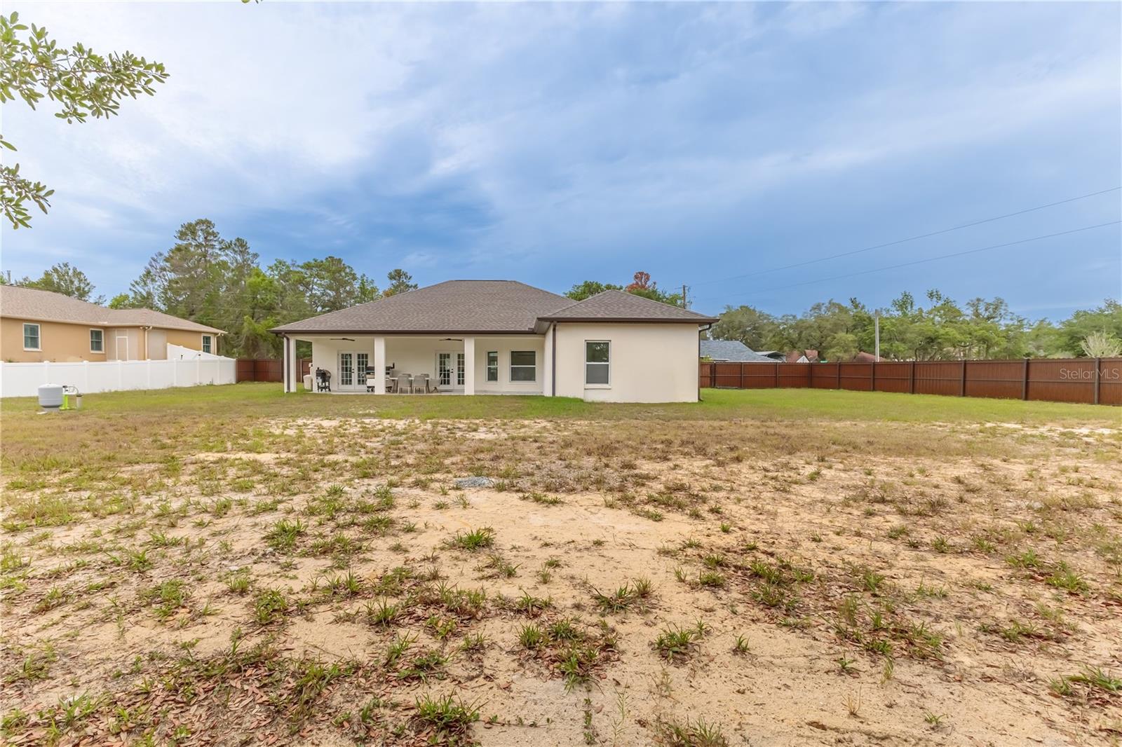 ROYAL HIGHLANDS - Residential