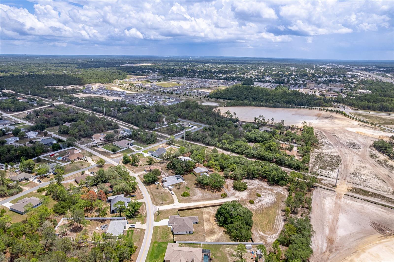 ROYAL HIGHLANDS - Residential