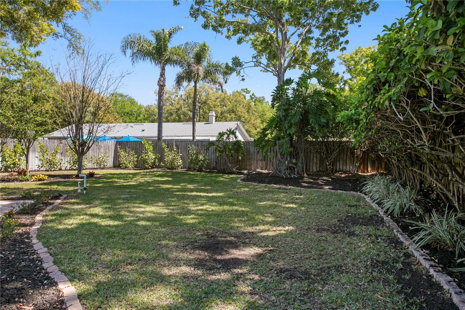 BRENTWOOD SUB - Residential