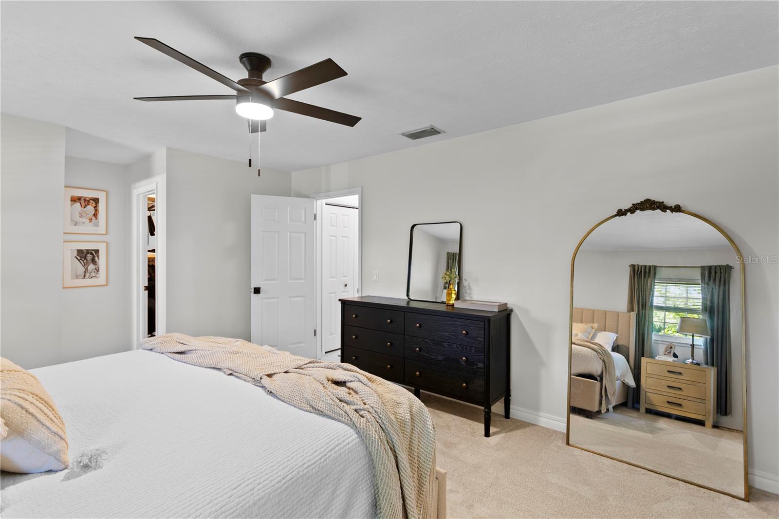 BRENTWOOD SUB - Residential