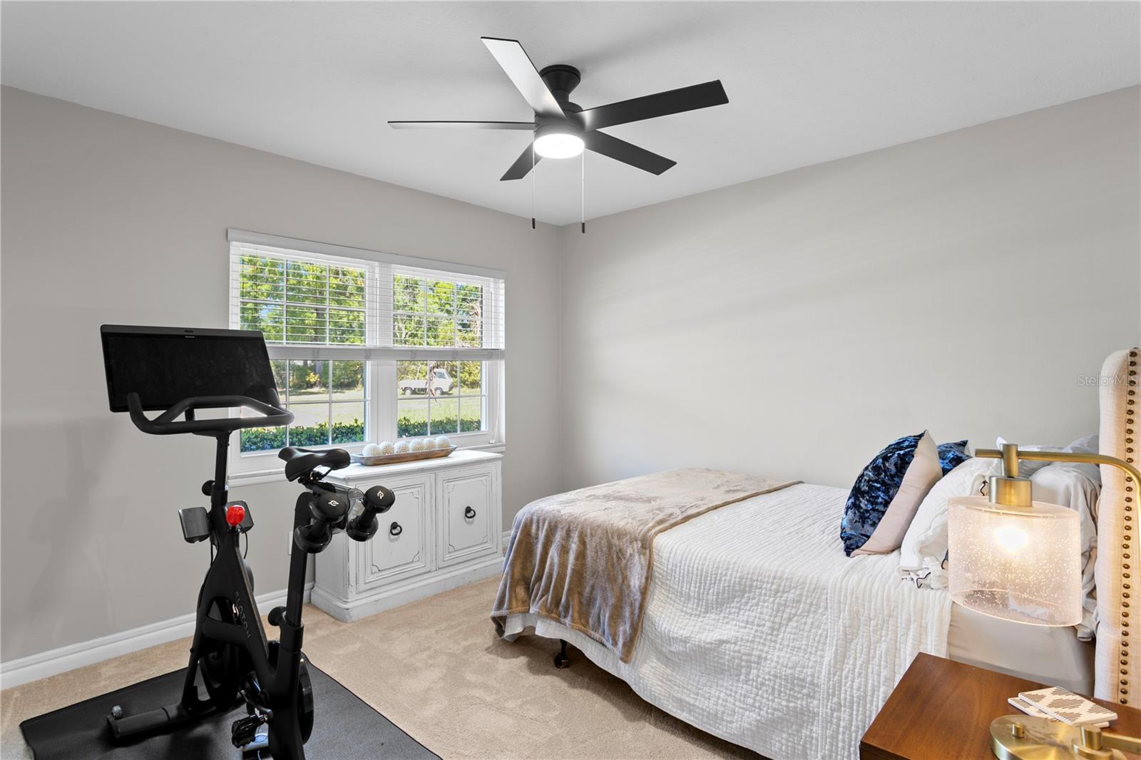 BRENTWOOD SUB - Residential