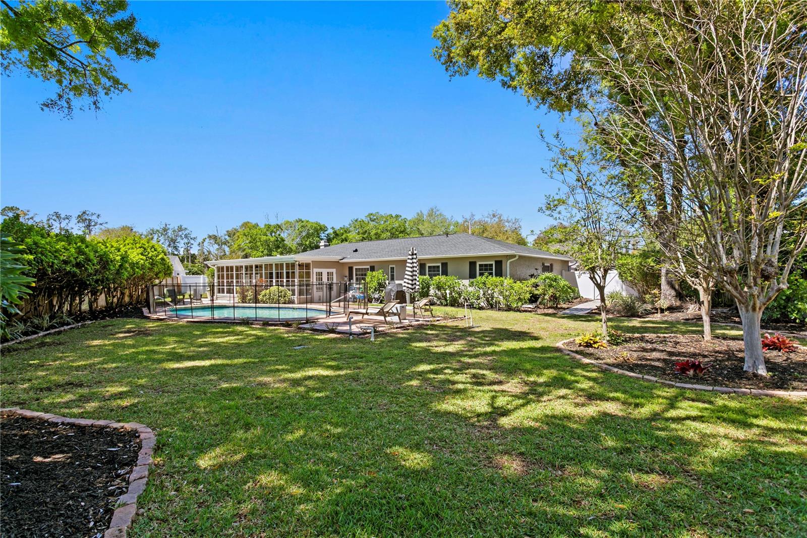 BRENTWOOD SUB - Residential