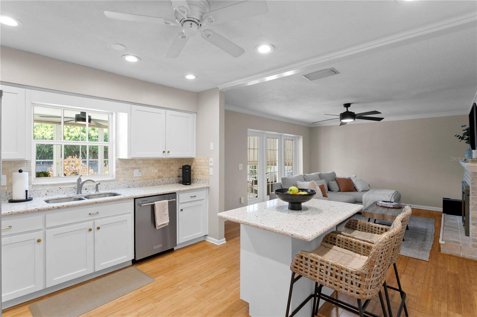 BRENTWOOD SUB - Residential