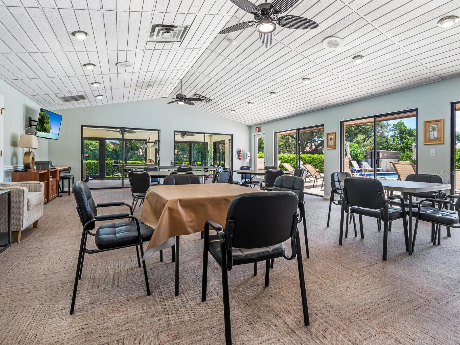 LAKESHORE VILLAGE - Residential