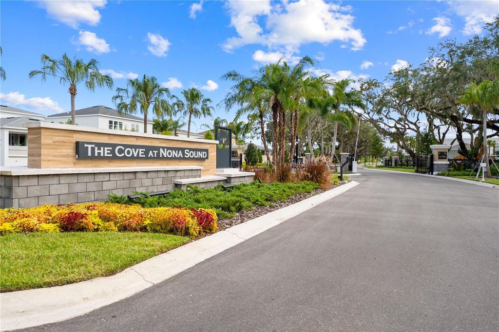 Photo of 11240 Blue Bay Drive, Orlando, FL 32832 (MLS # S5141956)