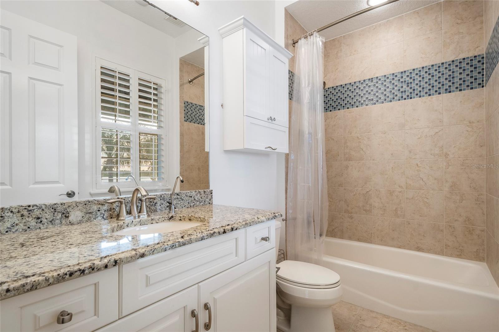 KEENES POINTE - Residential