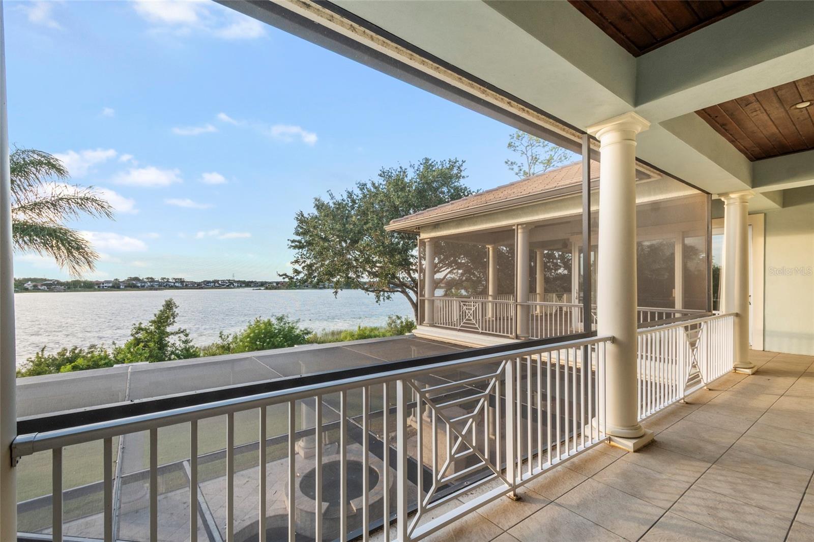 KEENES POINTE - Residential