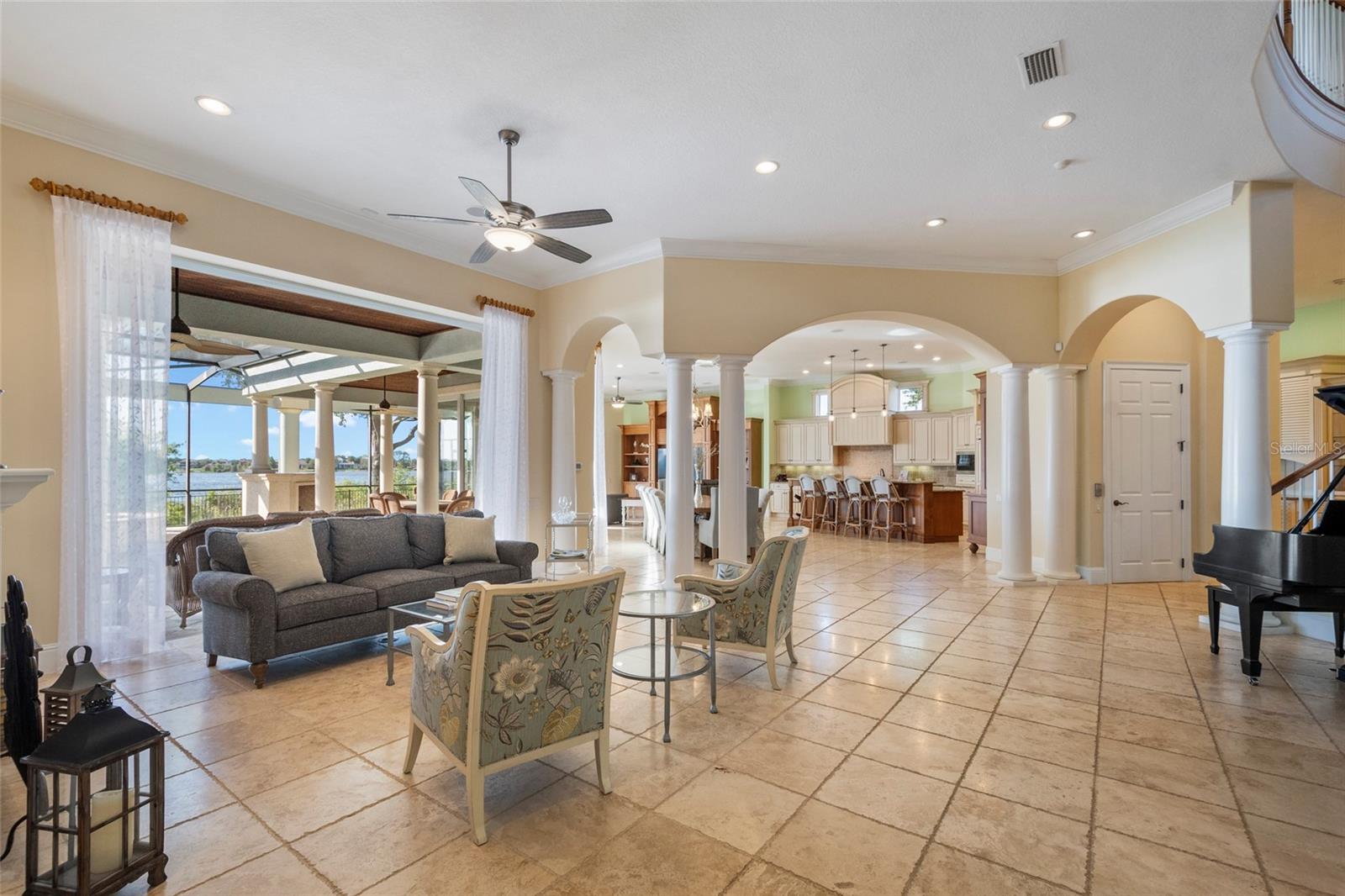 KEENES POINTE - Residential
