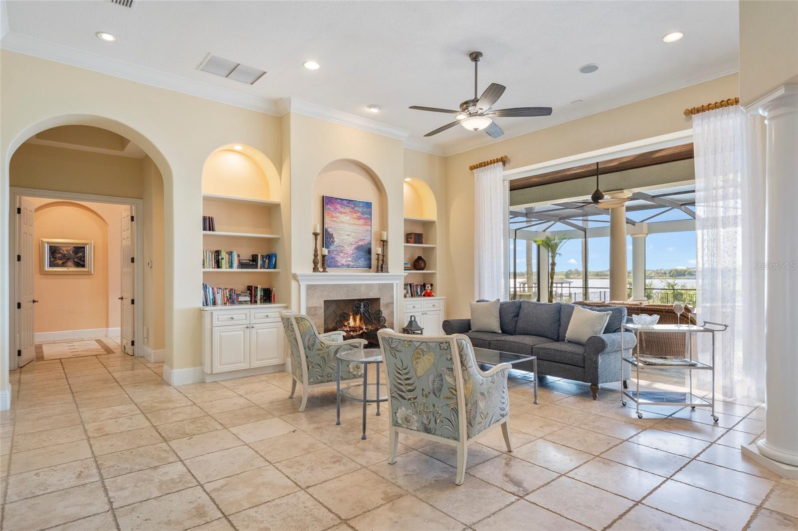 KEENES POINTE - Residential