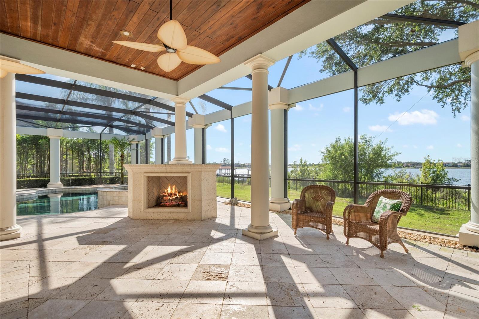 KEENES POINTE - Residential