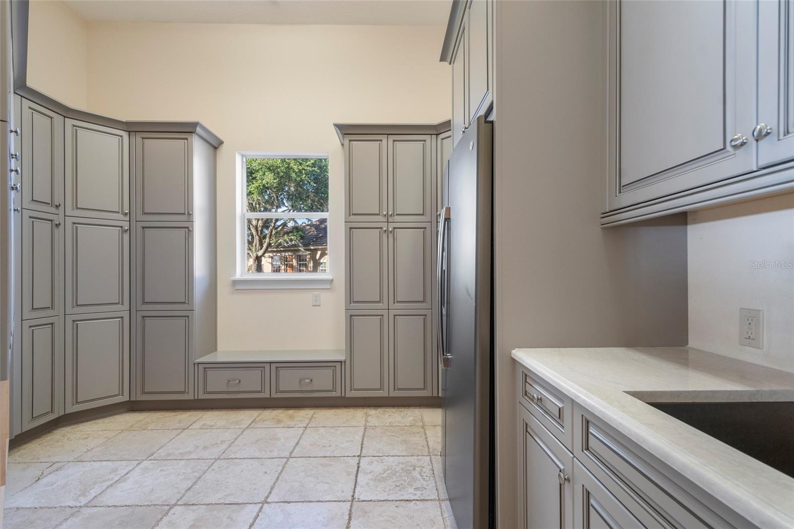 KEENES POINTE - Residential