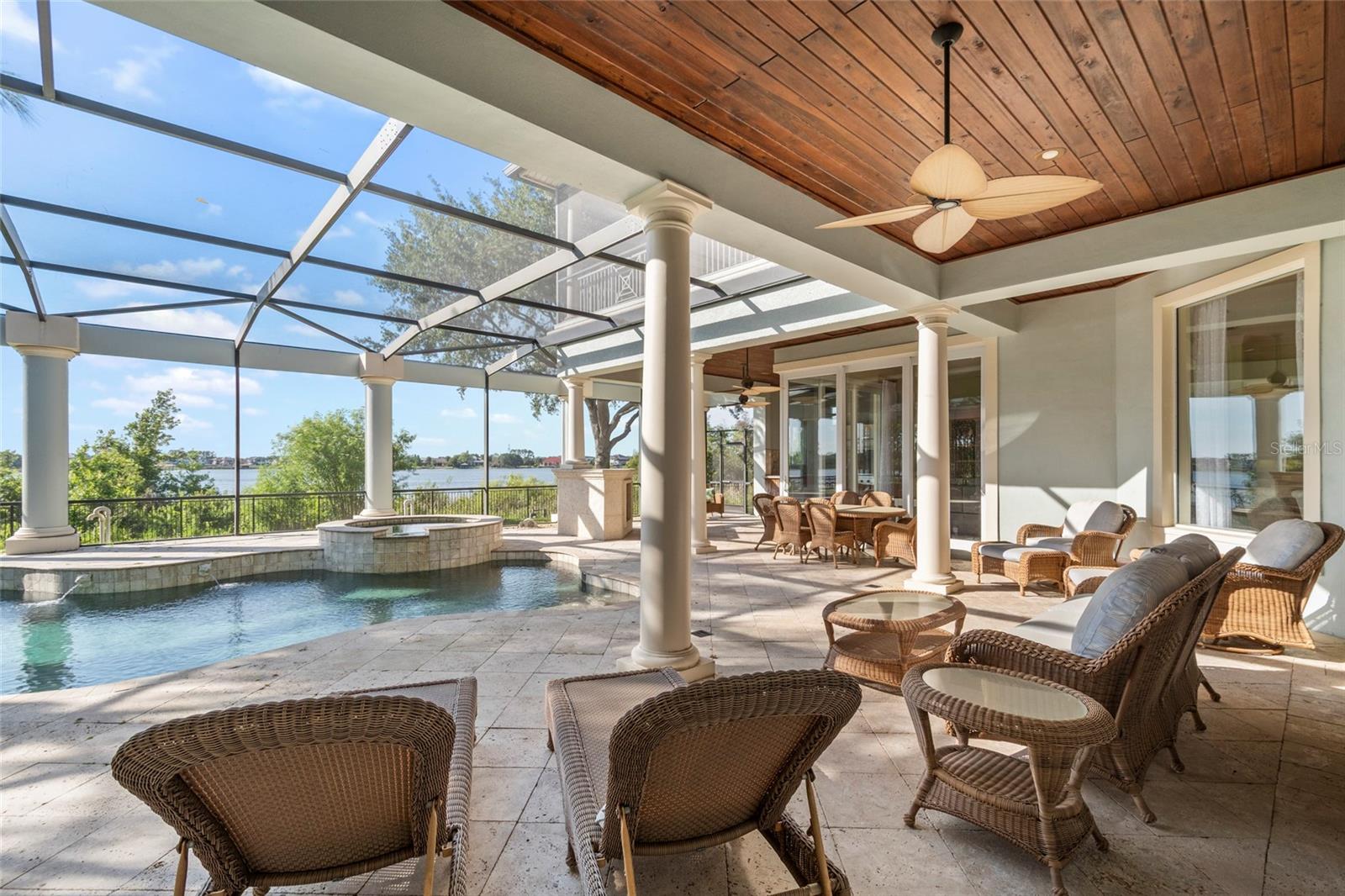KEENES POINTE - Residential