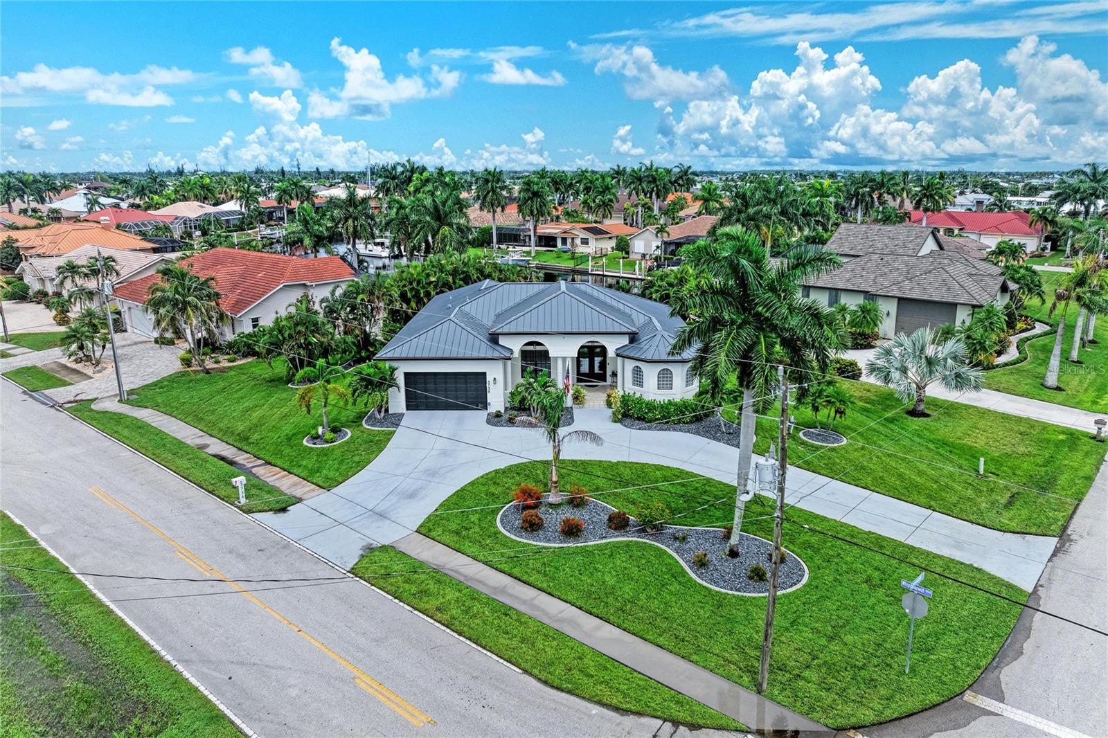 3736 WHIPPOORWILL BOULEVARD, PUNTA GORDA, FL, 33950 4 3736 WHIPPOORWILL BOULEVARD