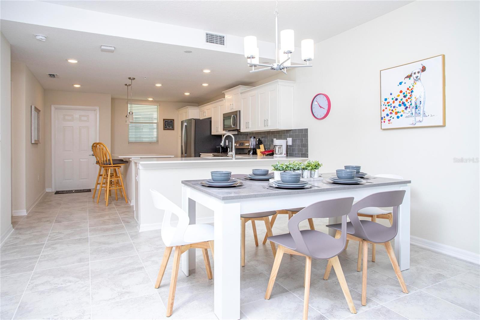 3120 PARADOX CIRCLE 204