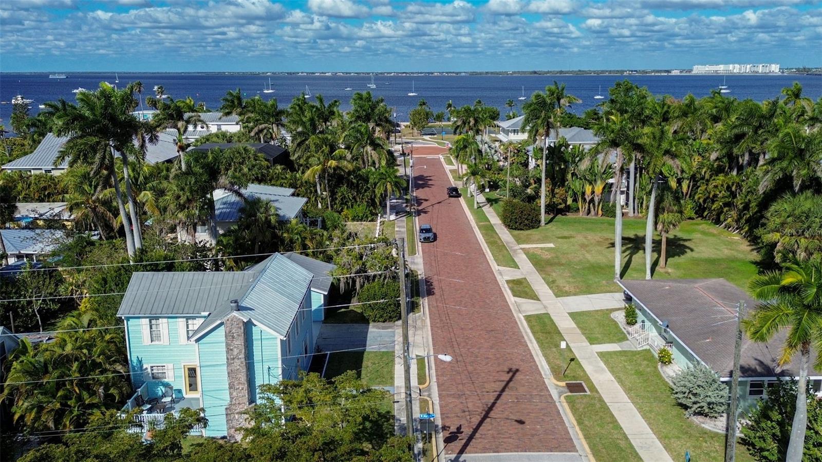 PUNTA GORDA - Residential
