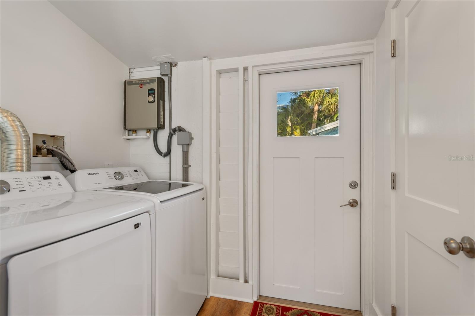 PUNTA GORDA - Residential